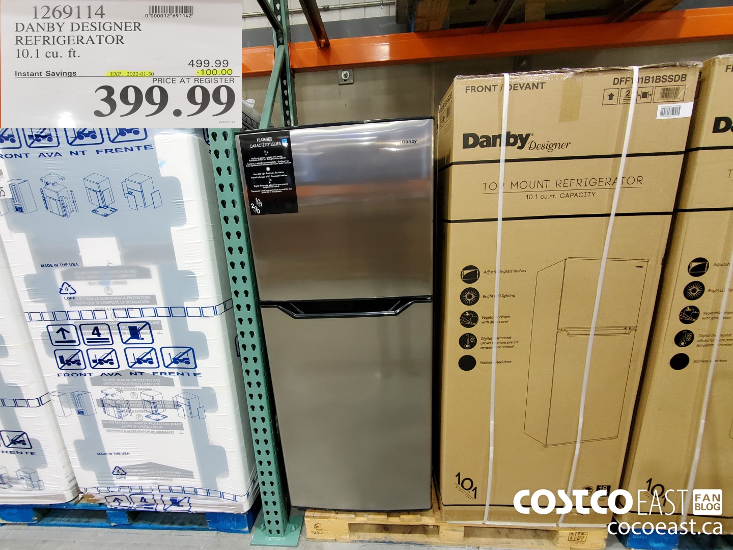 1269114 DANBY DESIGNER REFRIGERATOR 10.1 CU FT ($100.00 INSTANT SAVINGS EXPIRES ON 2022-01-30) $399.99