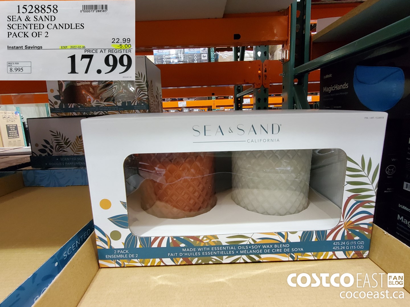 1528858 SEA & SAND SCENTED CANDLES PACK OF 2 ($5.00 INSTANT SAVINGS EXPIRES ON 2022-02-06) $17.99