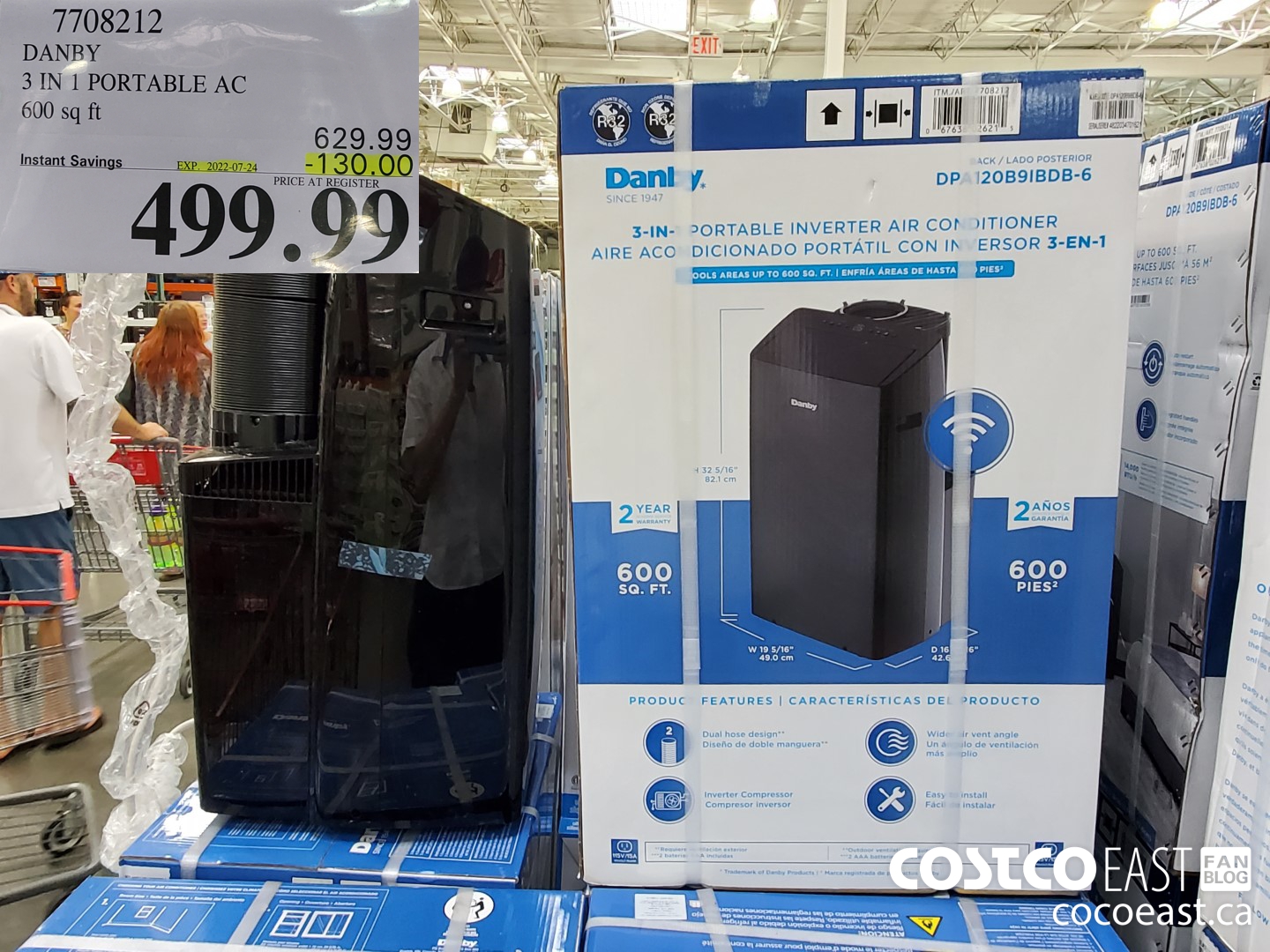 Costco Fall 2022 Superpost – The Entire Clothing Section - Sweaters,  Jackets and Boots! - Costco West Fan Blog