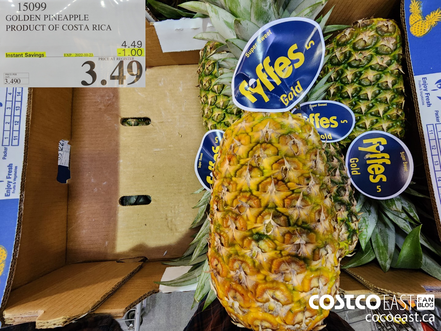 15099 GOLDEN PINEAPPLE PRODUCT OF COSTA RICA ($1.00 INSTANT SAVINGS EXPIRES ON 2022-10-23) $3.49