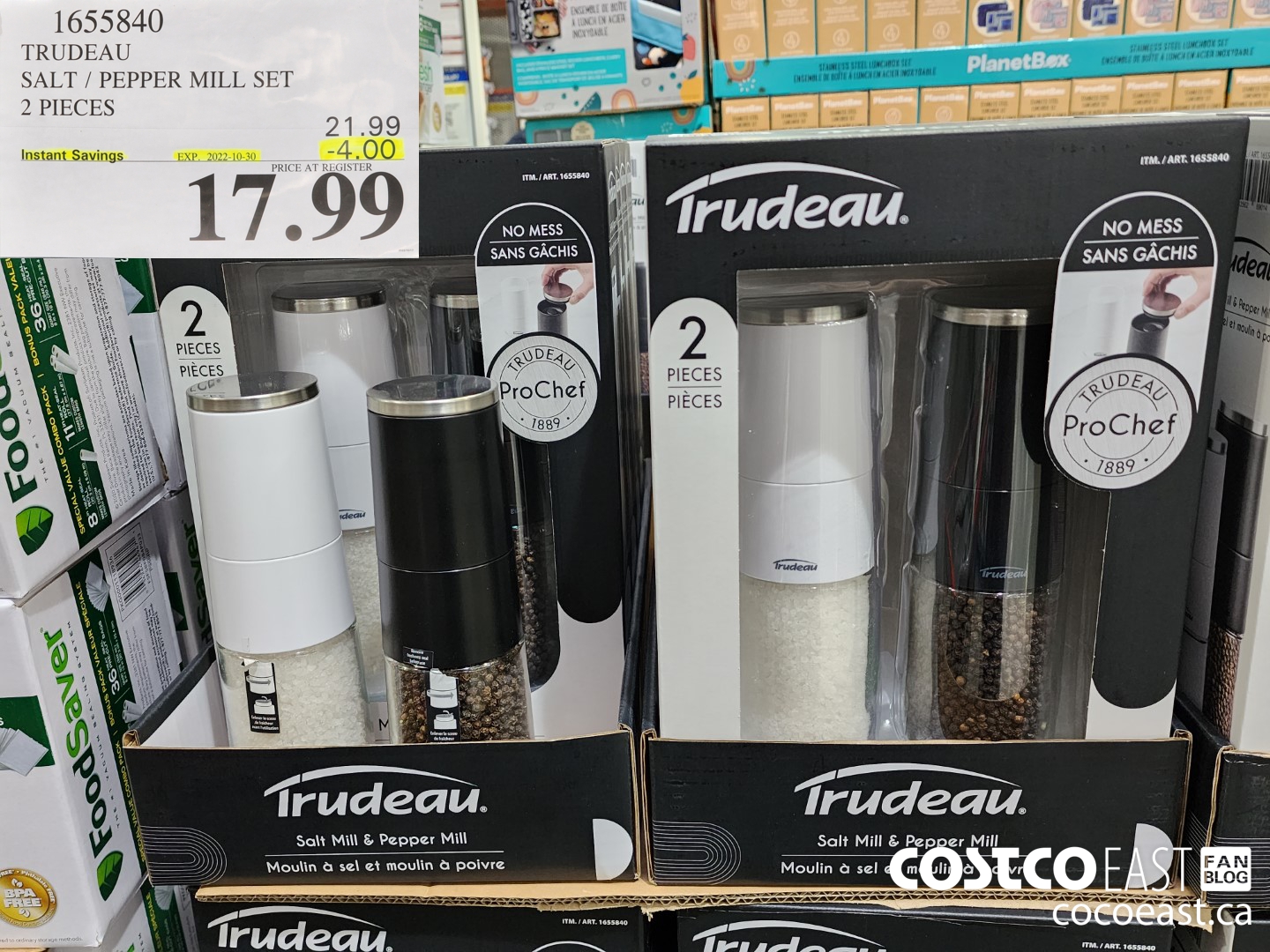 1655840 TRUDEAU SALT / PEPPER MILL SET 2 PIECES ($4.00 INSTANT SAVINGS EXPIRES ON 2022-10-30) $17.99