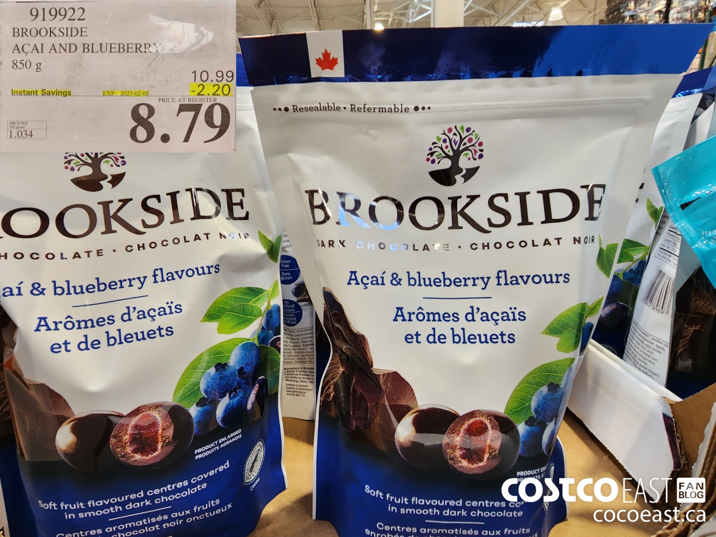 919922 BROOKSIDE ACAI AND BLUEBERRY 850 g ($2.20 INSTANT SAVINGS EXPIRES ON 2023-02-05) $8.79