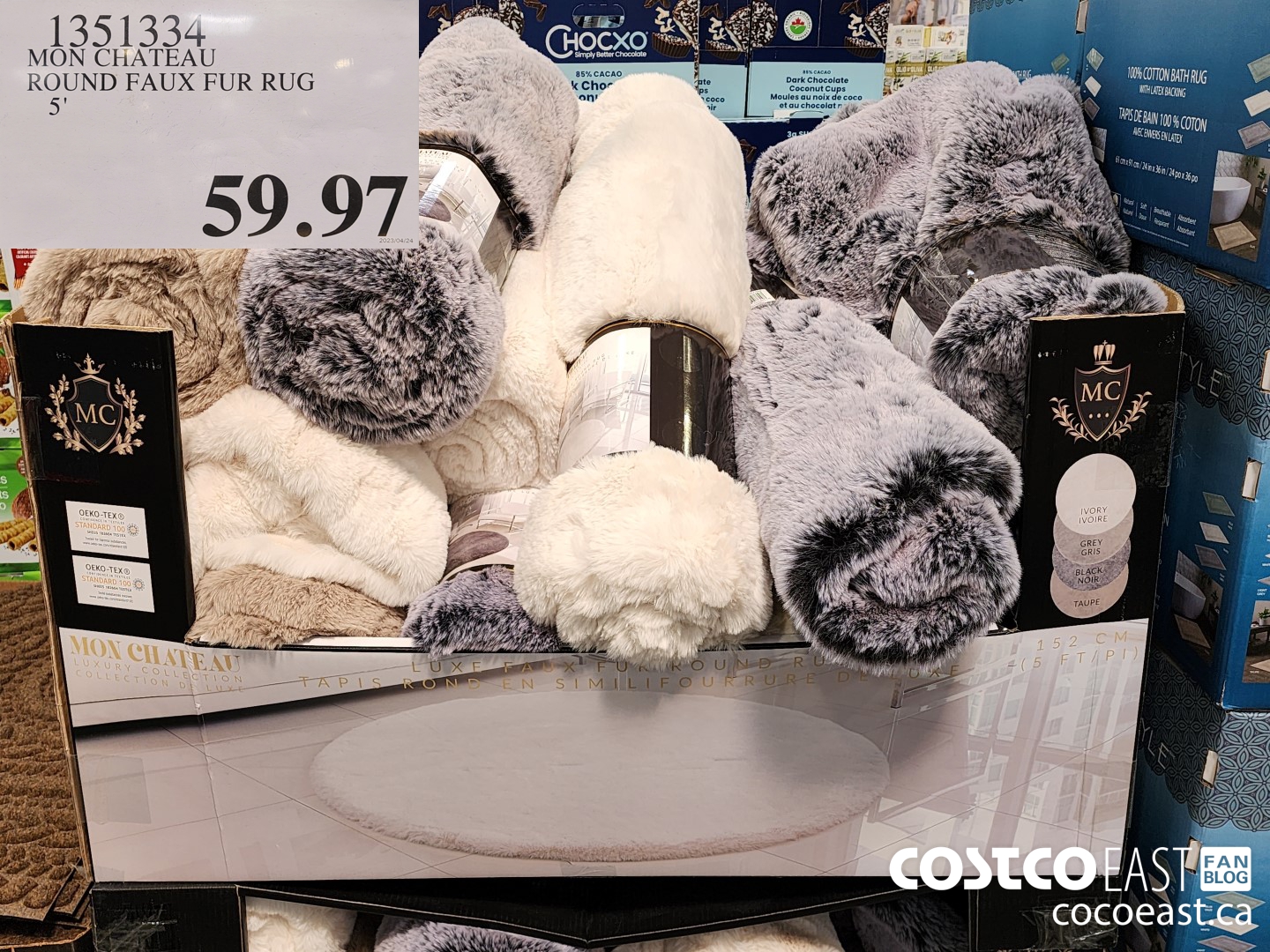 1351334 MON CHATEAU ROUND FAUX FUR RUG 5 ' $59.97