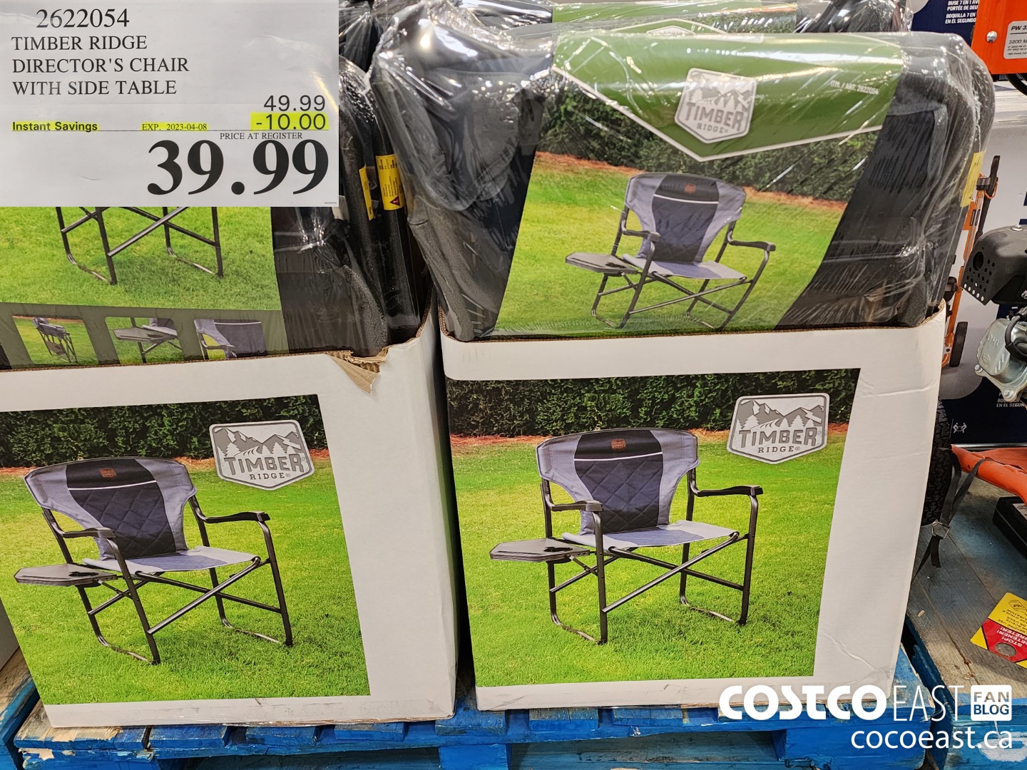 Costco Weekend Sales April 7th 9th 2023 Ontario Atlantic Canada   TIMBER RIDGE DIRECTORS CHAIR WITH SIDE TABLE 20230406 73971 