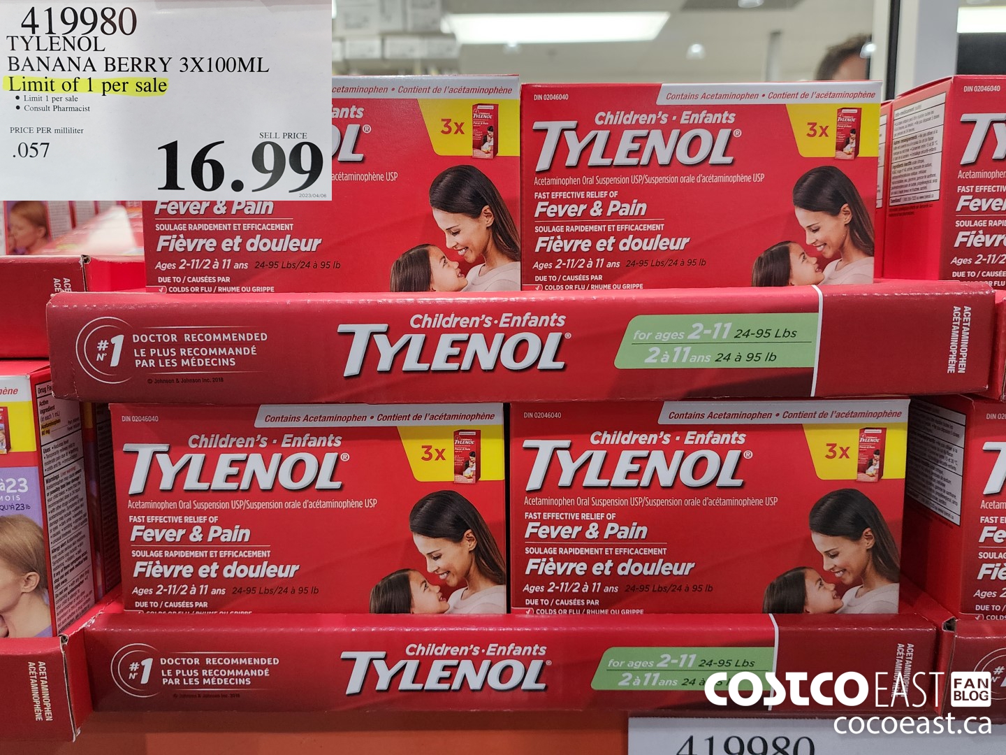419980 TYLENOL BANANA BERRY 3 x 100 ML LIMIT OF 1 PER SALE $16.99