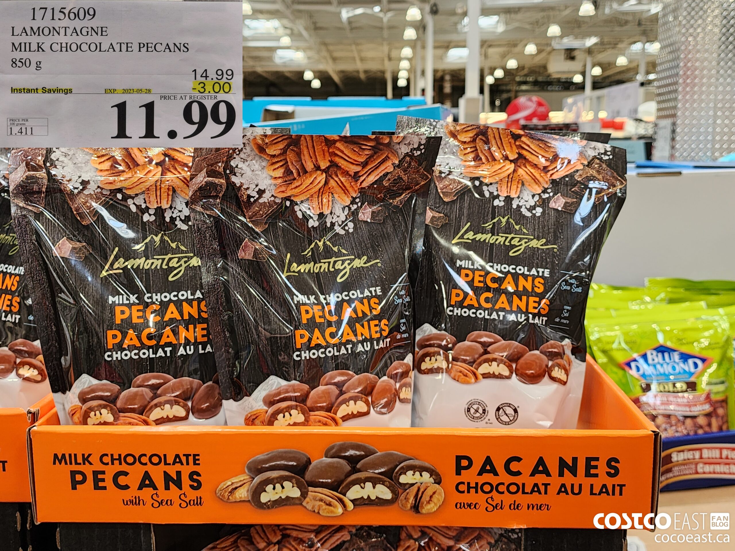 1715609 LAMONTAGNE MILK CHOCOLATE PECANS 850 g ($3.00 INSTANT SAVINGS EXPIRES ON 2023-05-28) $11.99