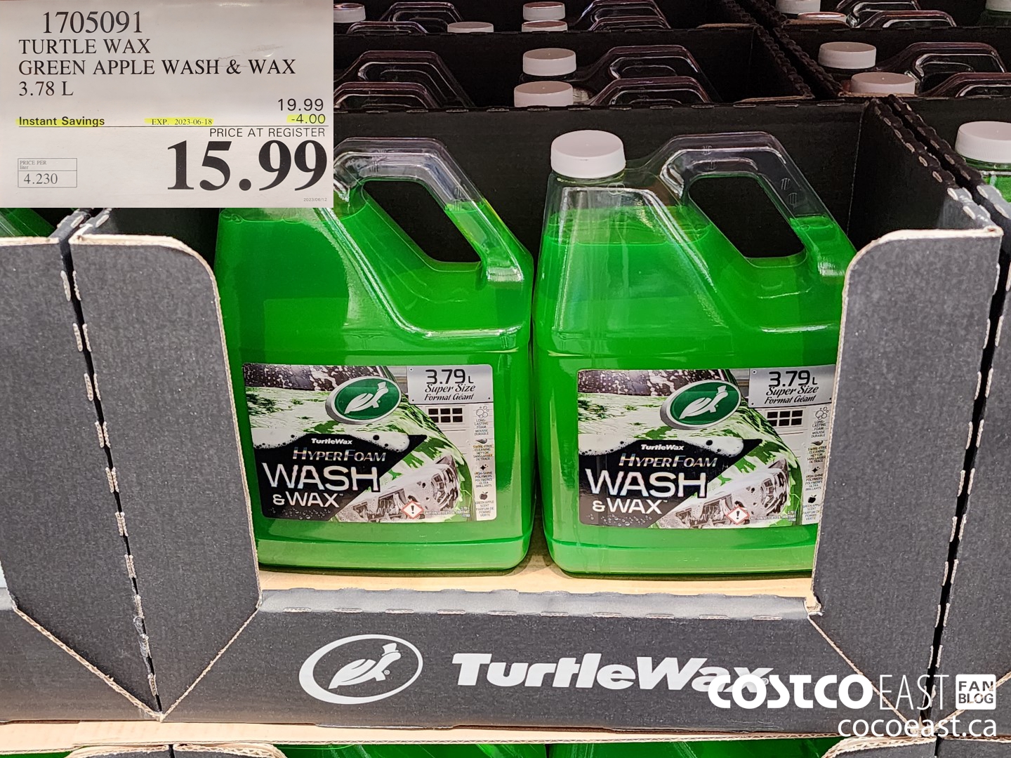 1705091 TURTLE WAX GREEN APPLE WASH & WAX 3.78 L ($4.00 INSTANT SAVINGS EXPIRES ON 2023-06-18) $15.99