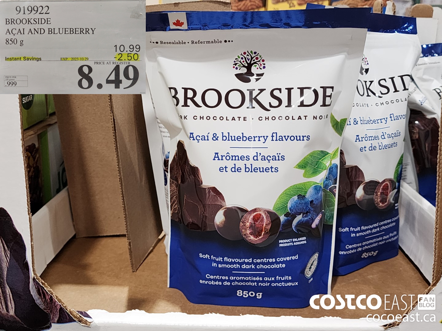 919922 BROOKSIDE ACAI AND BLUEBERRY 850 G ($2.50 INSTANT SAVINGS EXPIRES ON 2023-10-29) $8.49