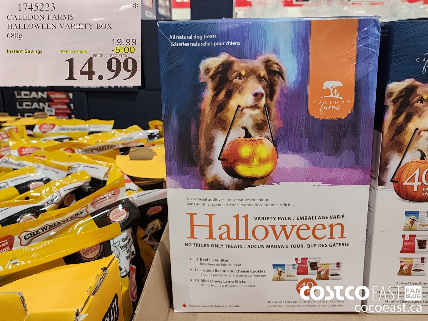 1745223 CALEDON FARMS HALLOWEEN VARIETY BOX 680G $14.99
