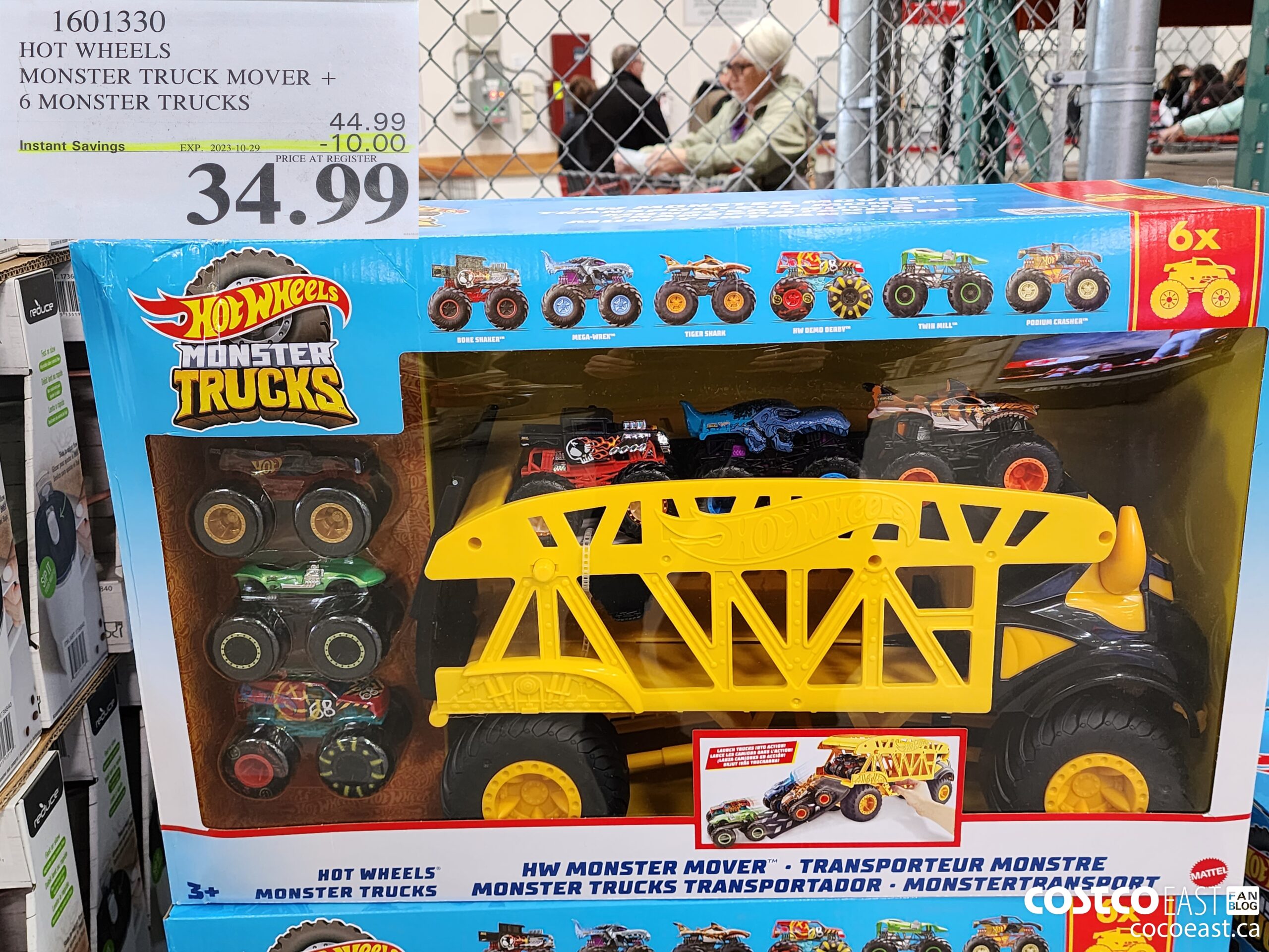 1601330 HOT WHEELS MONSTER TRUCK MOVER + 6 MONSTER TRUCKS ($10.00 INSTANT SAVINGS EXPIRES ON 2023-10-29) $34.99
