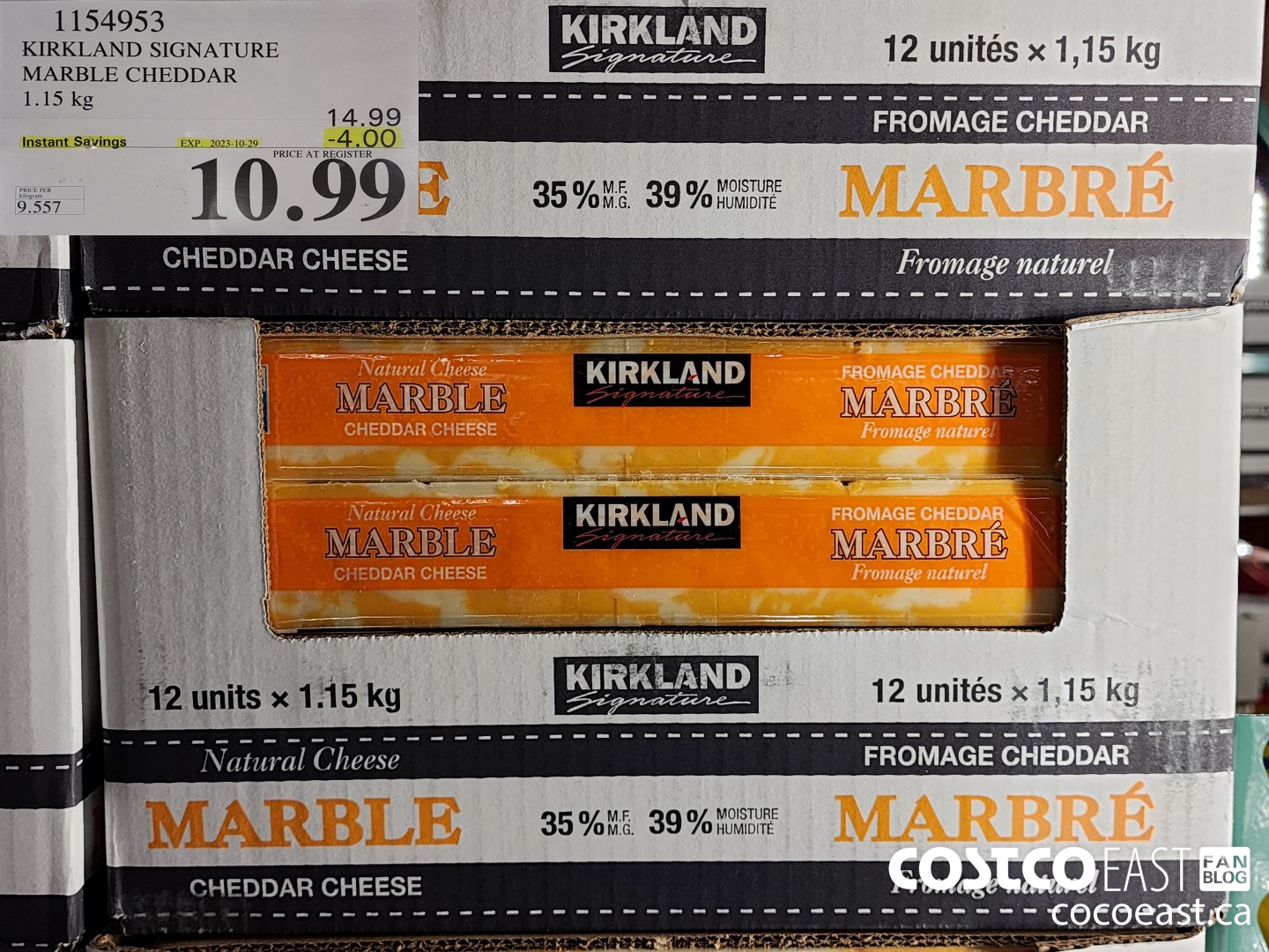1154953 KIRKLAND SIGNATURE MARBLE CHEDDAR 1.15 KG ($4.00 INSTANT SAVINGS EXPIRES ON 2023-10-29) $10.99