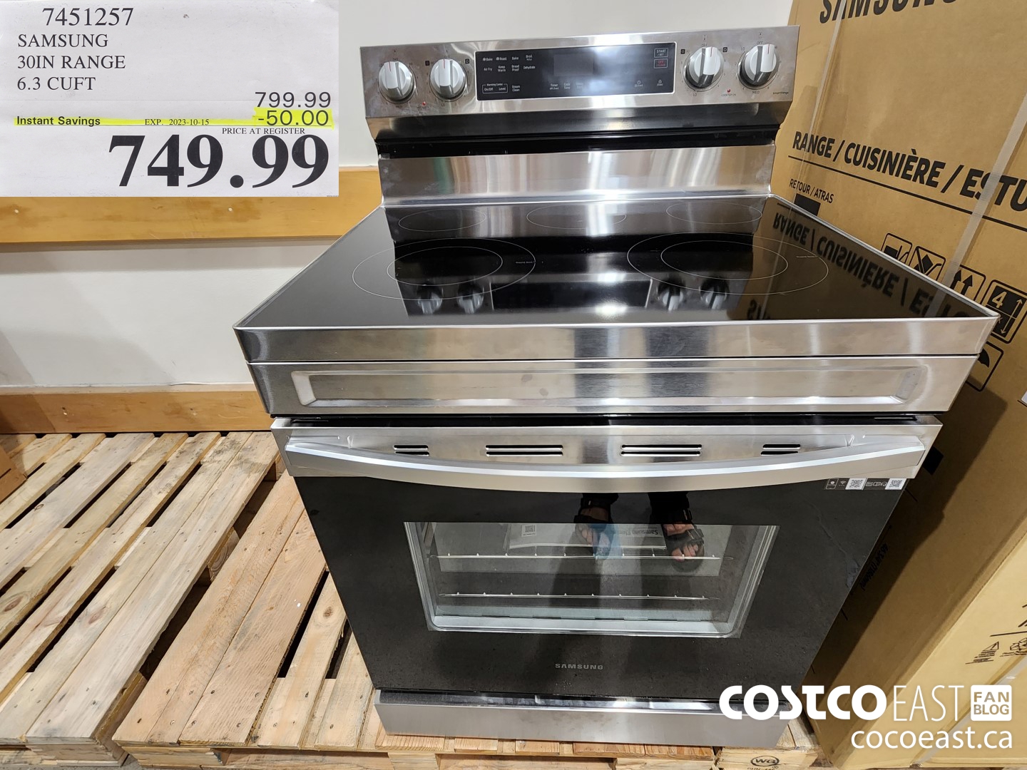 7451257 SAMSUNG ELECTRIC RANGE 6.3 CU. FT. ($50.00 INSTANT SAVINGS EXPIRES ON 2023-10-15) $749.99