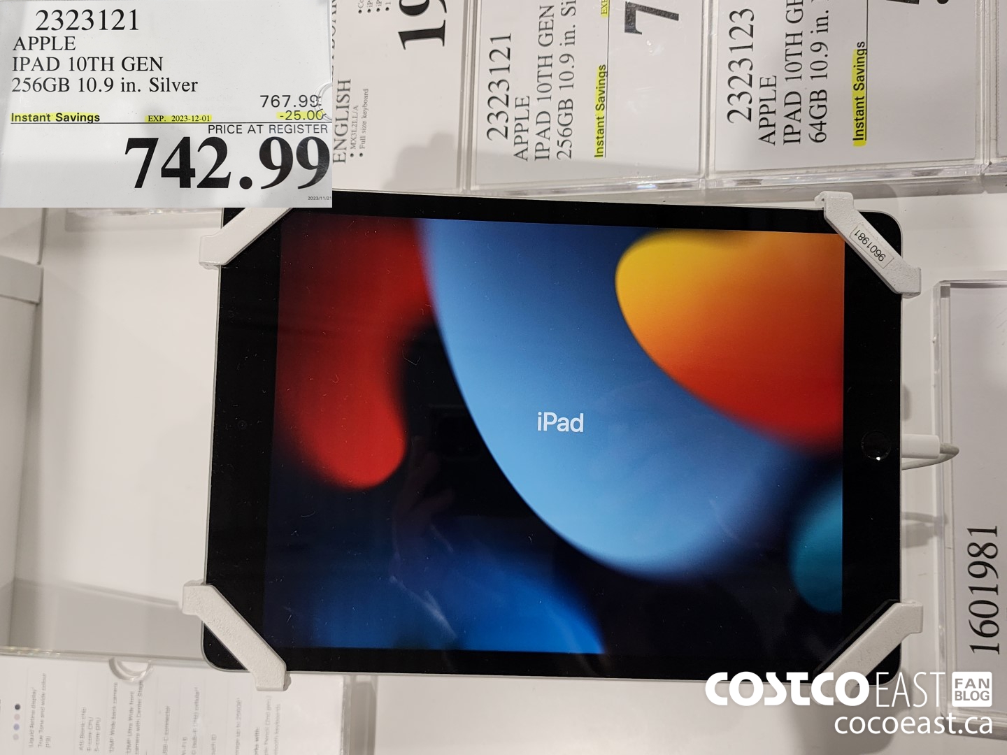 2323121 APPLE IPAD 10TH GEN 256GB 10.9 IN. SILVER ($25.00 INSTANT SAVINGS EXPIRES ON 2023-12-01) $742.99