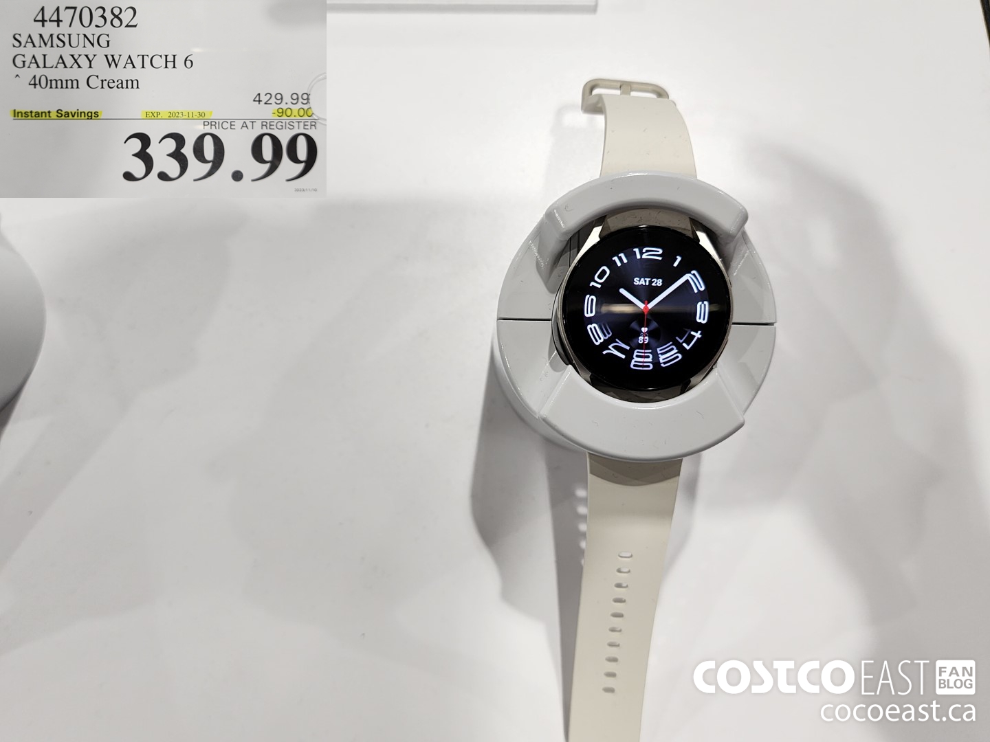 4470382 SAMSUNG GALAXY WATCH 6 40mm Cream ($90.00 INSTANT SAVINGS EXPIRES ON 2023-11-30) $339.99