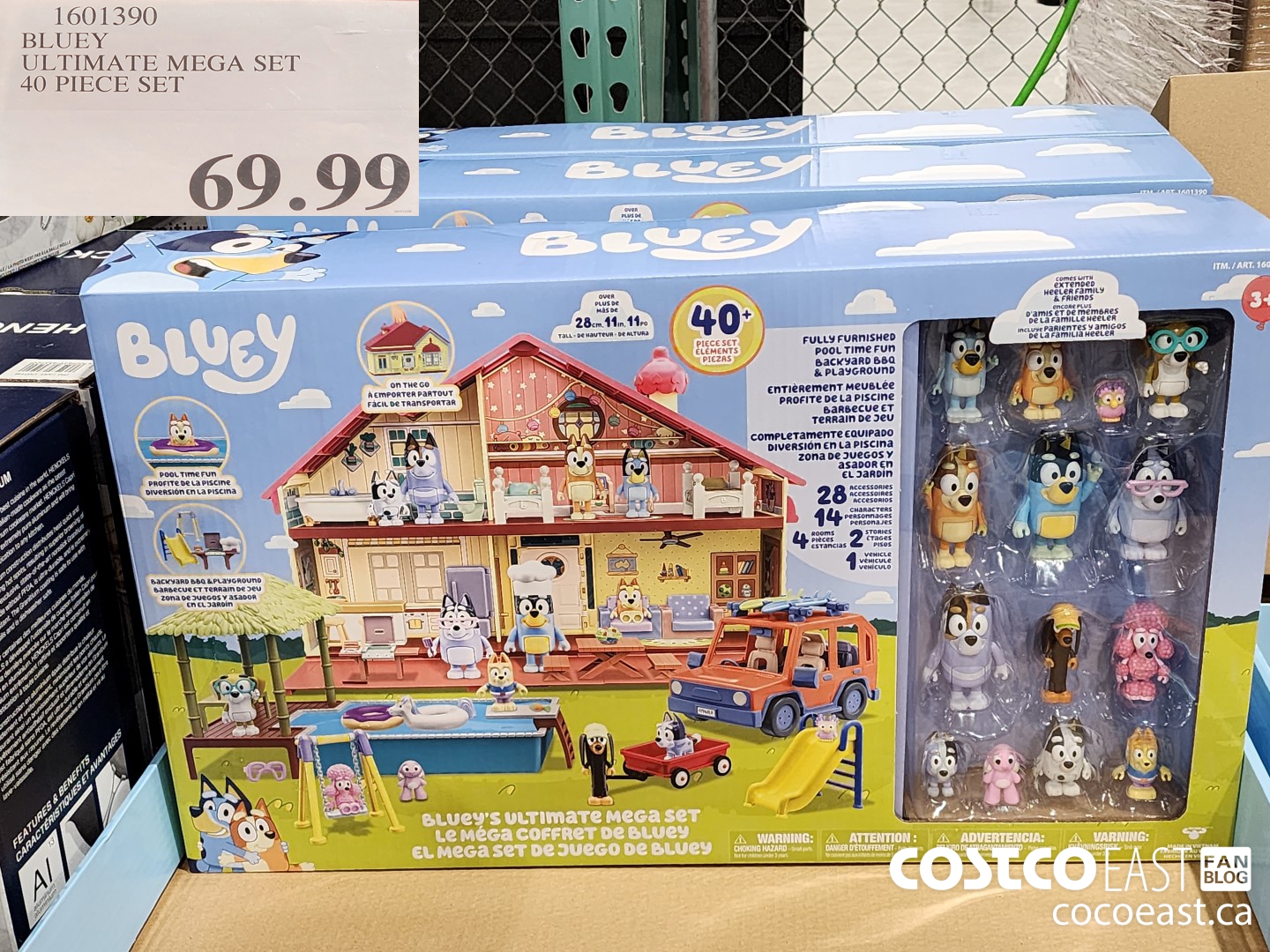 1601390 BLUEY ULTIMATE MEGA SET 40 PIECE SET $69.99