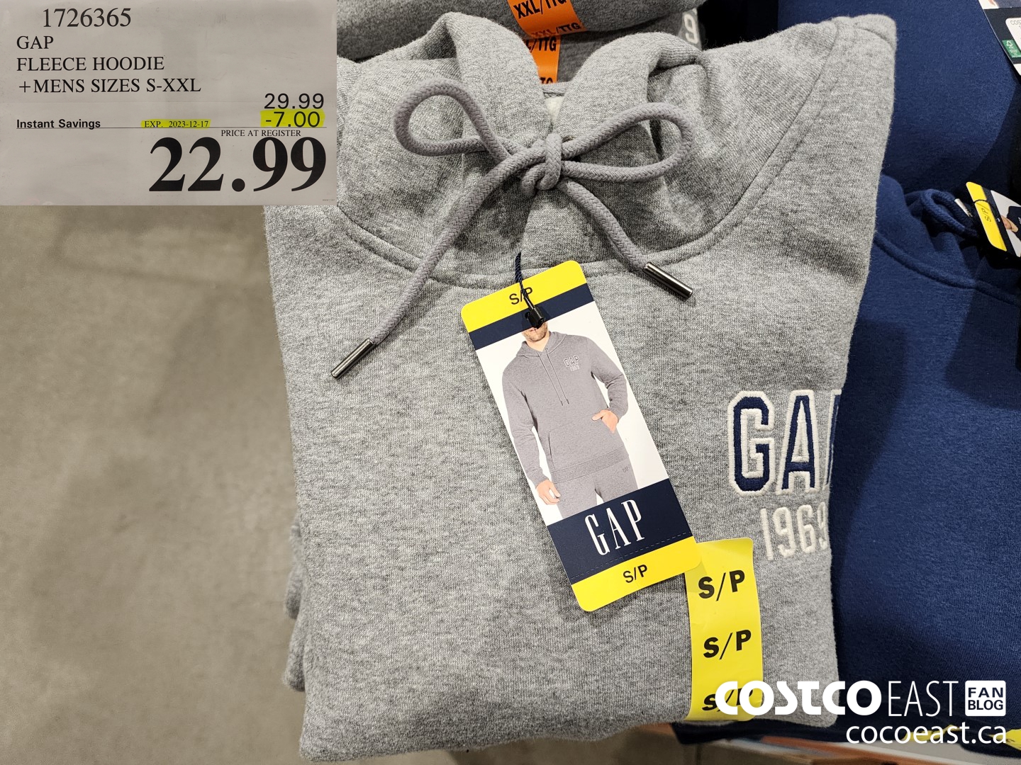 1726365 GAP FLEECE HOODIE +MENS SIZES S-XXL ($7.00 INSTANT SAVINGS EXPIRES ON 2023-12-17) $22.99