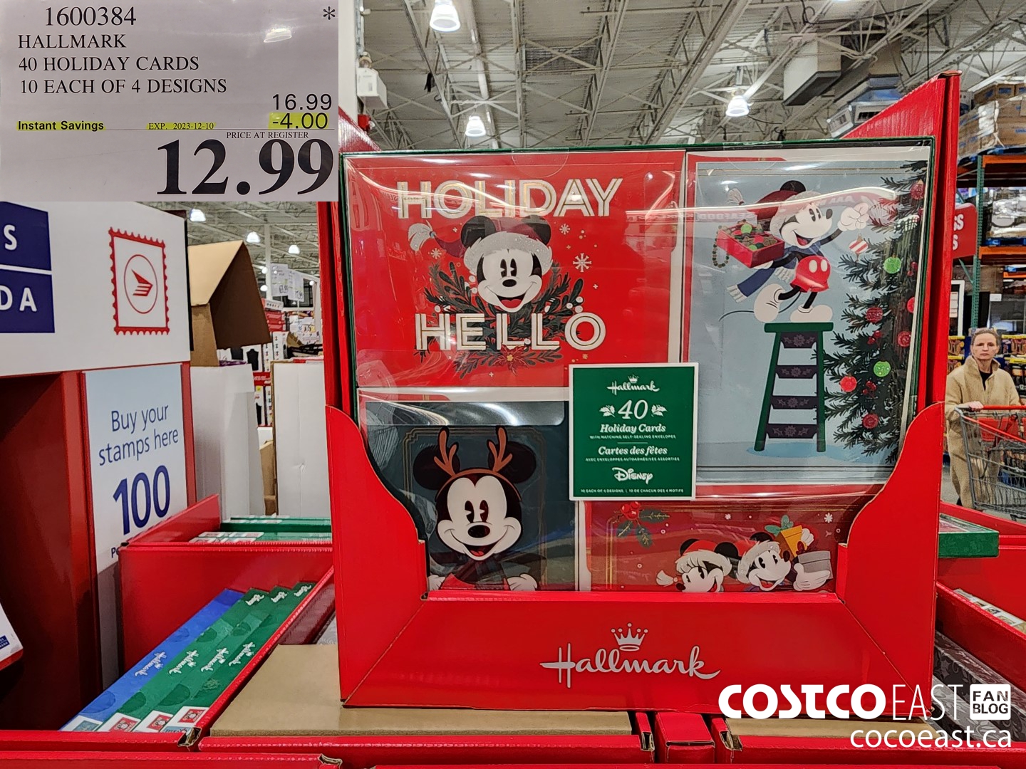1600384 HALLMARK 40 HOLIDAY CARDS 10 EACH OF 4 DESIGNS ($4.00 INSTANT SAVINGS EXPIRES ON 2023-12-10) $12.99