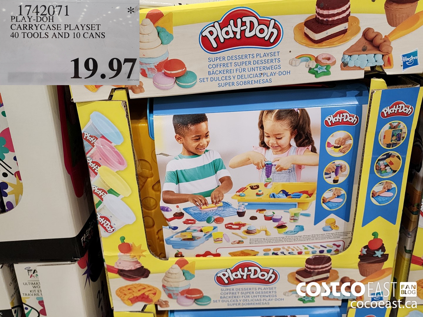 1742071 PLAY-DOH CARRYCASE PLAYSET 40 TOOLS AND 10 CANS $19.97