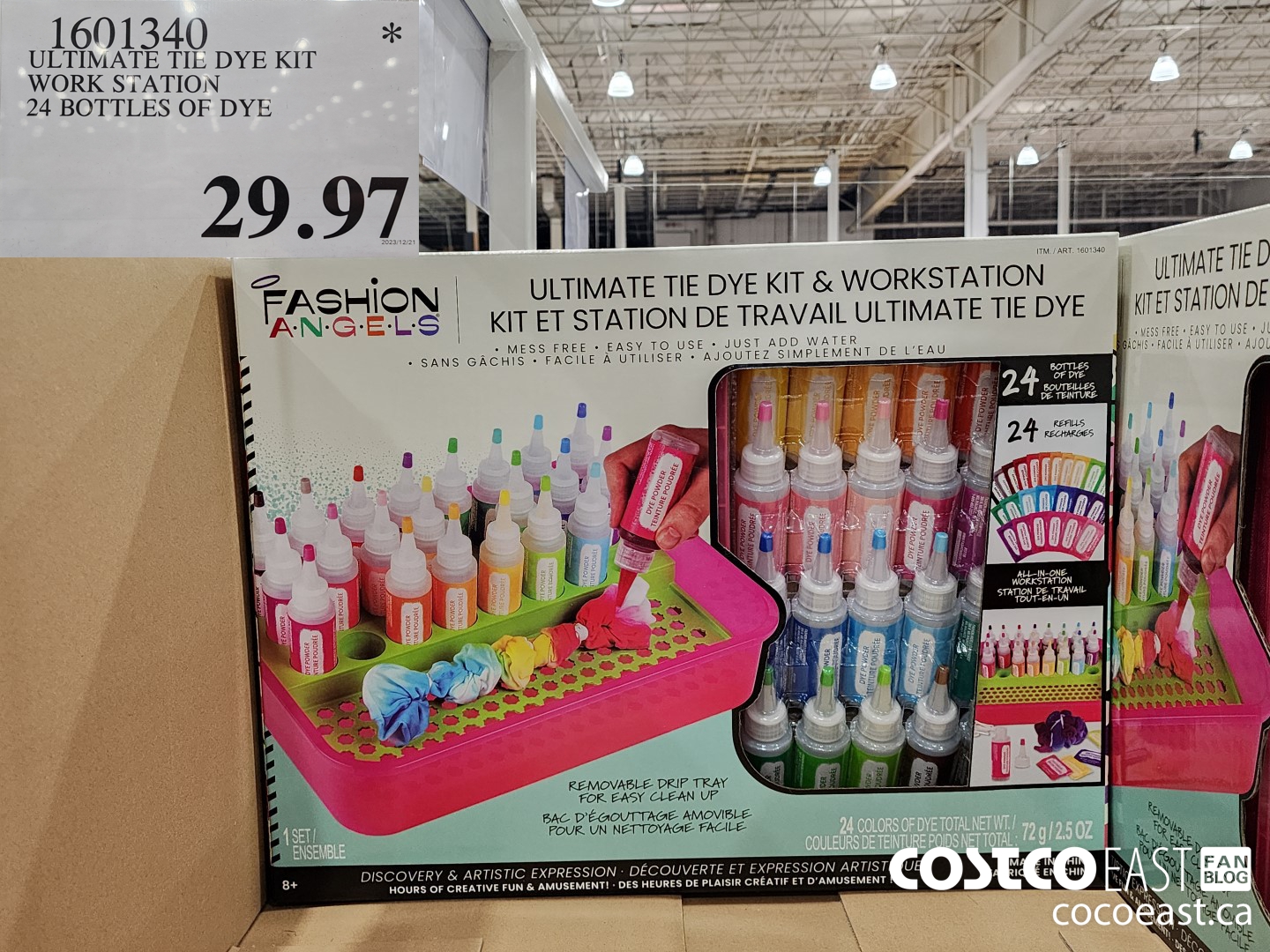 1601340 ULTIMATE TIE DYE KIT WORK STATION 24 BOTTLES OF DYE $29.97