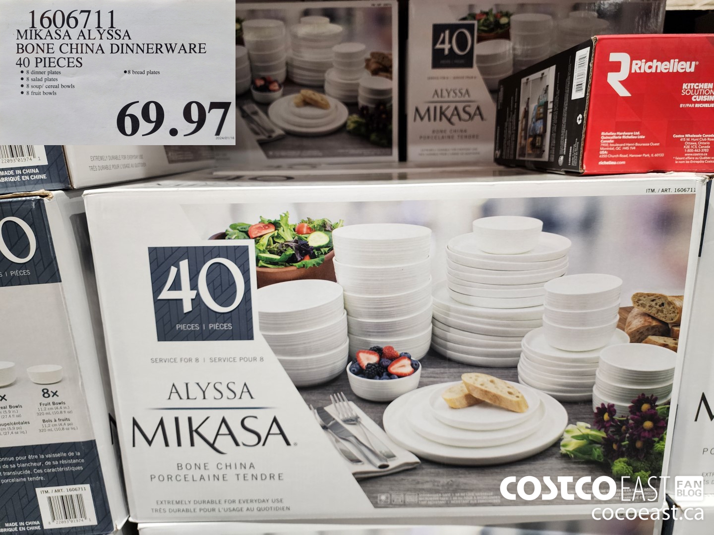 1606711 MIKASA ALYSSA BONE CHINA DINNERWARE 40 PIECE $69.97