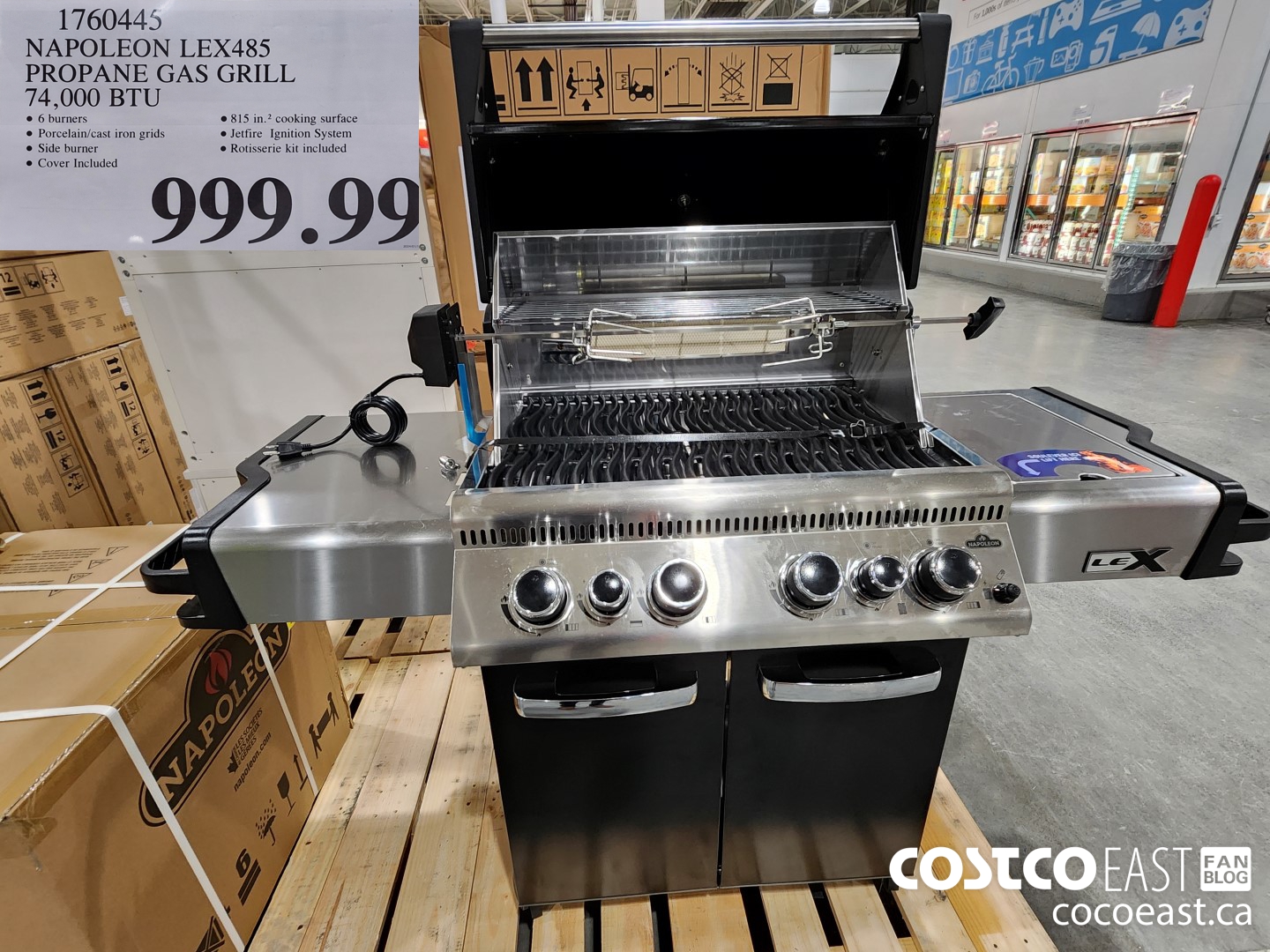 1760445 NAPOLEON LEX485 PROPANE GAS GRILL 74,000 BTU $999.99