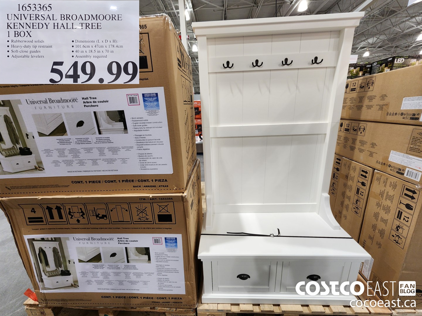 1653365 UNIVERSAL BROADMOORE KENNEDY HALL TREE 1 BOX $549.99