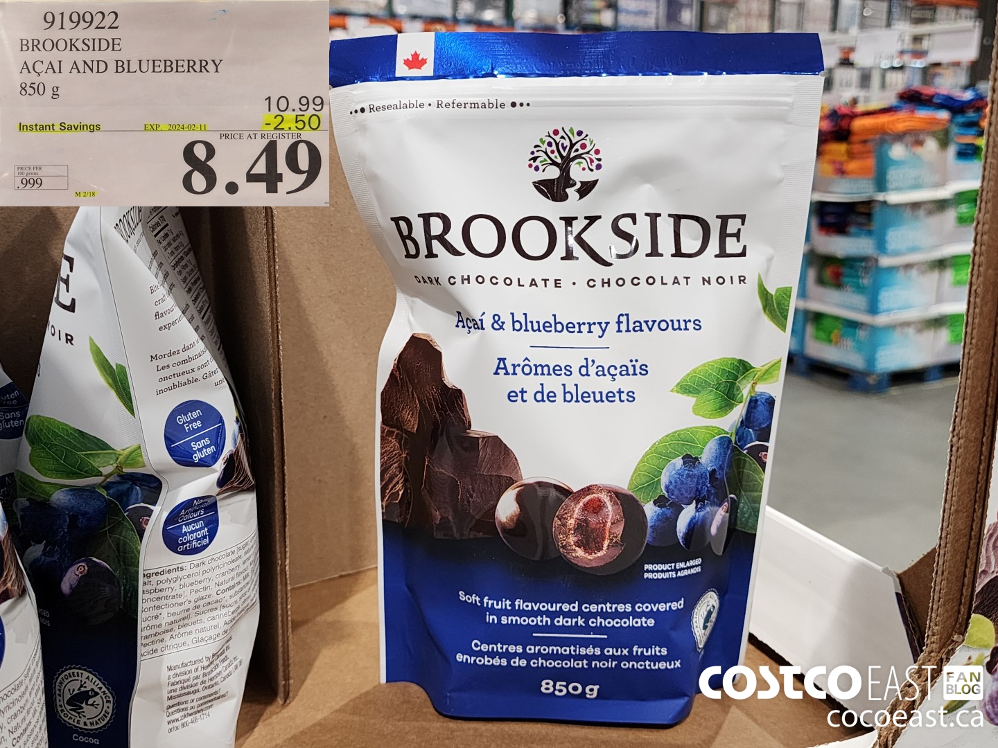 919922 BROOKSIDE ACAI AND BLUEBERRY 850 G ($2.50 INSTANT SAVINGS EXPIRES ON 2024-02-11) $8.49