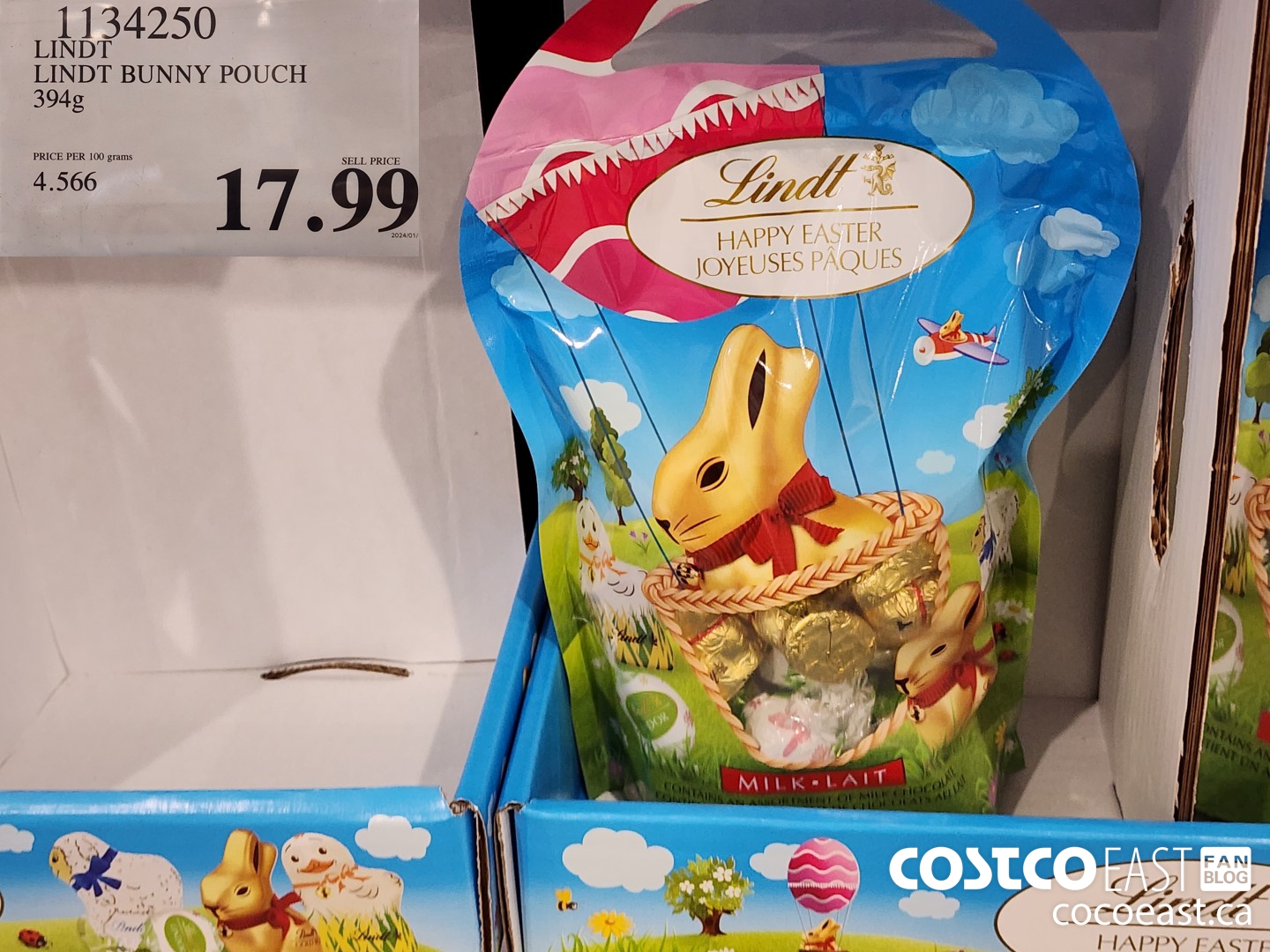 1134250 LINDT LINDT BUNNY POUCH 394G $17.99