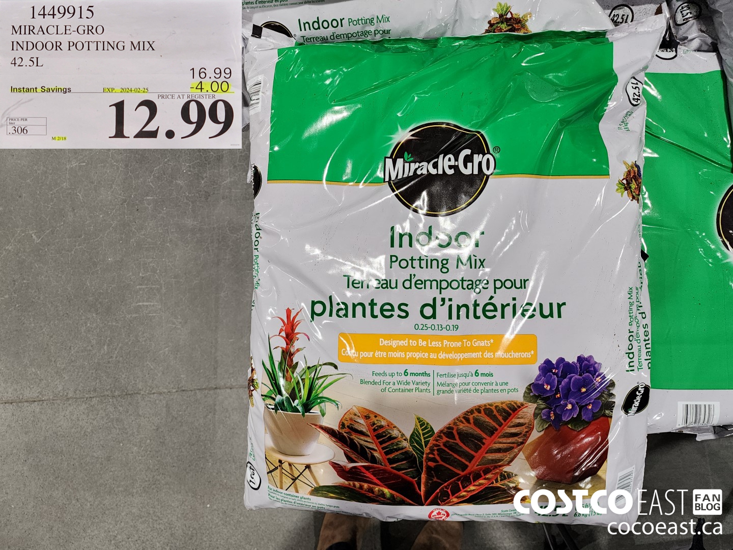 1449915 MIRACLE-GRO INDOOR POTTING MIX 42.5 L ($4.00 INSTANT SAVINGS EXPIRES ON 2024-02-25) $12.99
