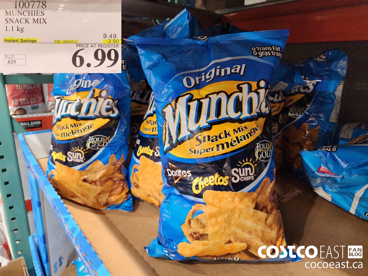 100778 MUNCHIES SNACK MIX 1.1 KG ($2.50 INSTANT SAVINGS EXPIRES ON 2024-02-11) $6.99