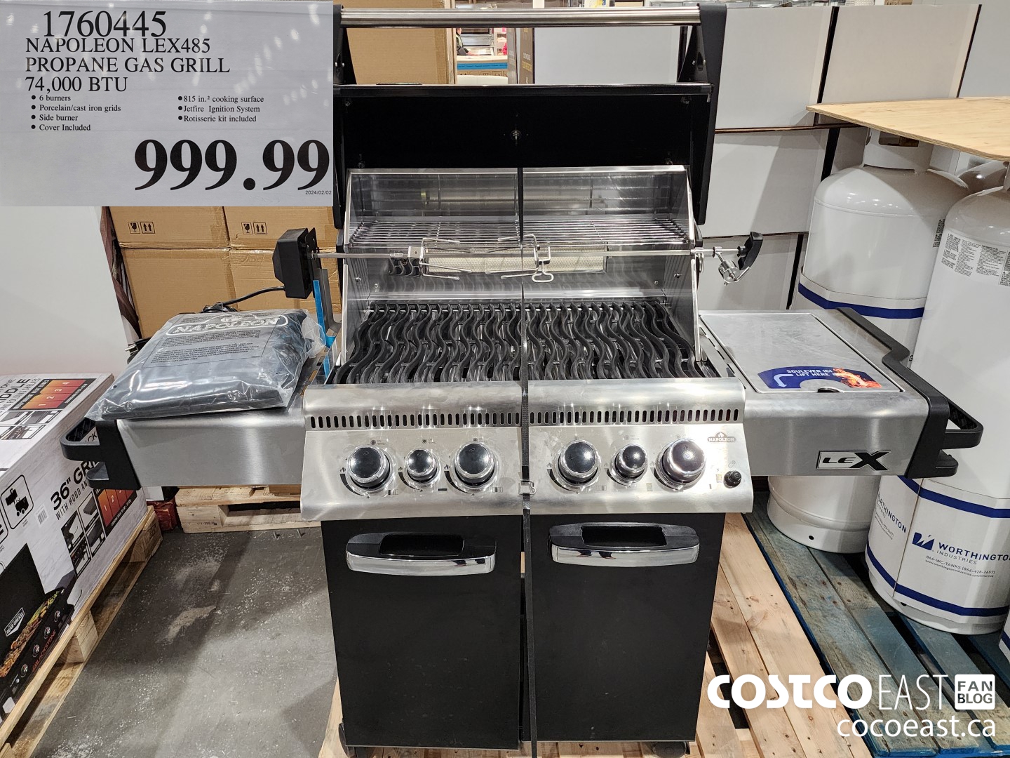 1760445 NAPOLEON LEX485 PROPANE GAS GRILL 74,000 BTU $999.99
