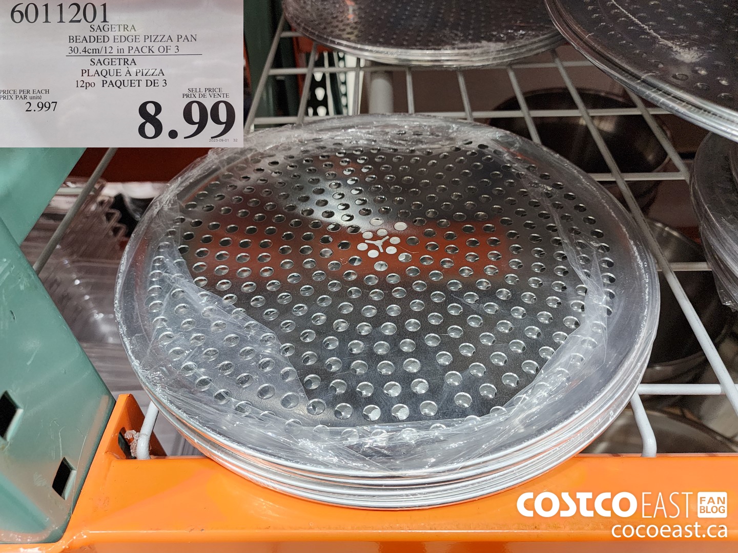 6011201 SAGETRA BEADED EDGE PIZZA PAN 30.4cm/12 in PACK OF 3 $8.99