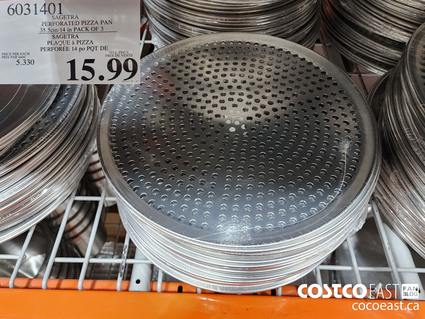 6031401 SAGETRA PERFORATED PIZZA PAN 35.5CM/14 in PACK OF 3 $15.99