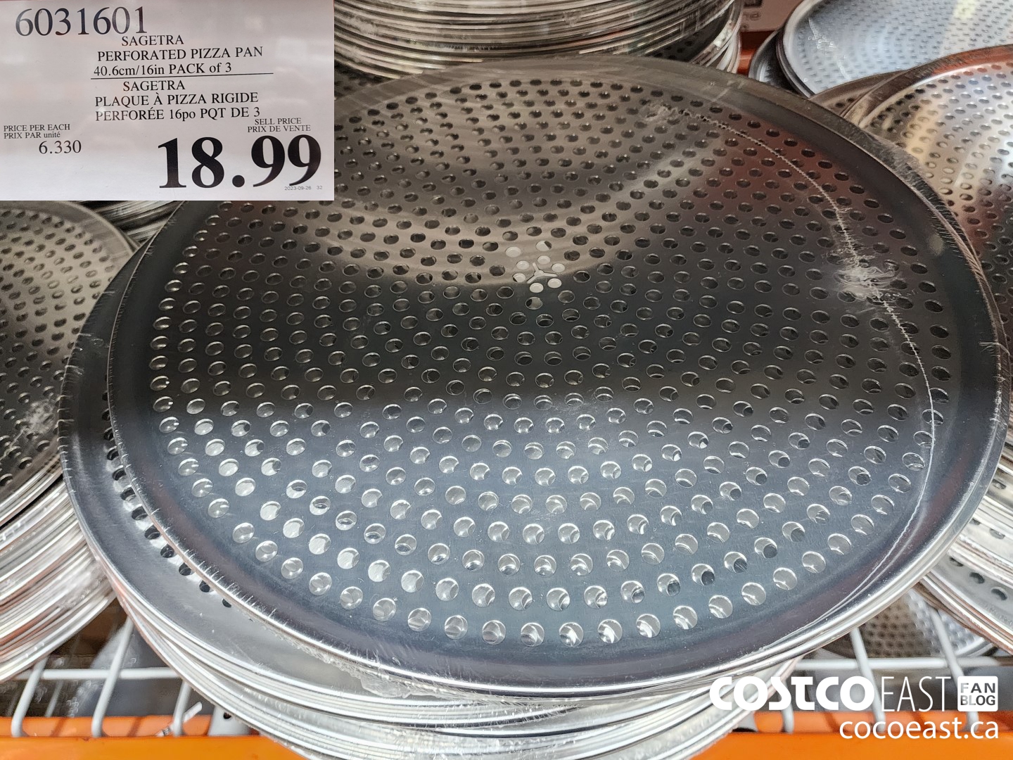 6031601 SAGETRA PERFORATED PIZZA PAN 40.6cm/16in PACK of 3 $18.99