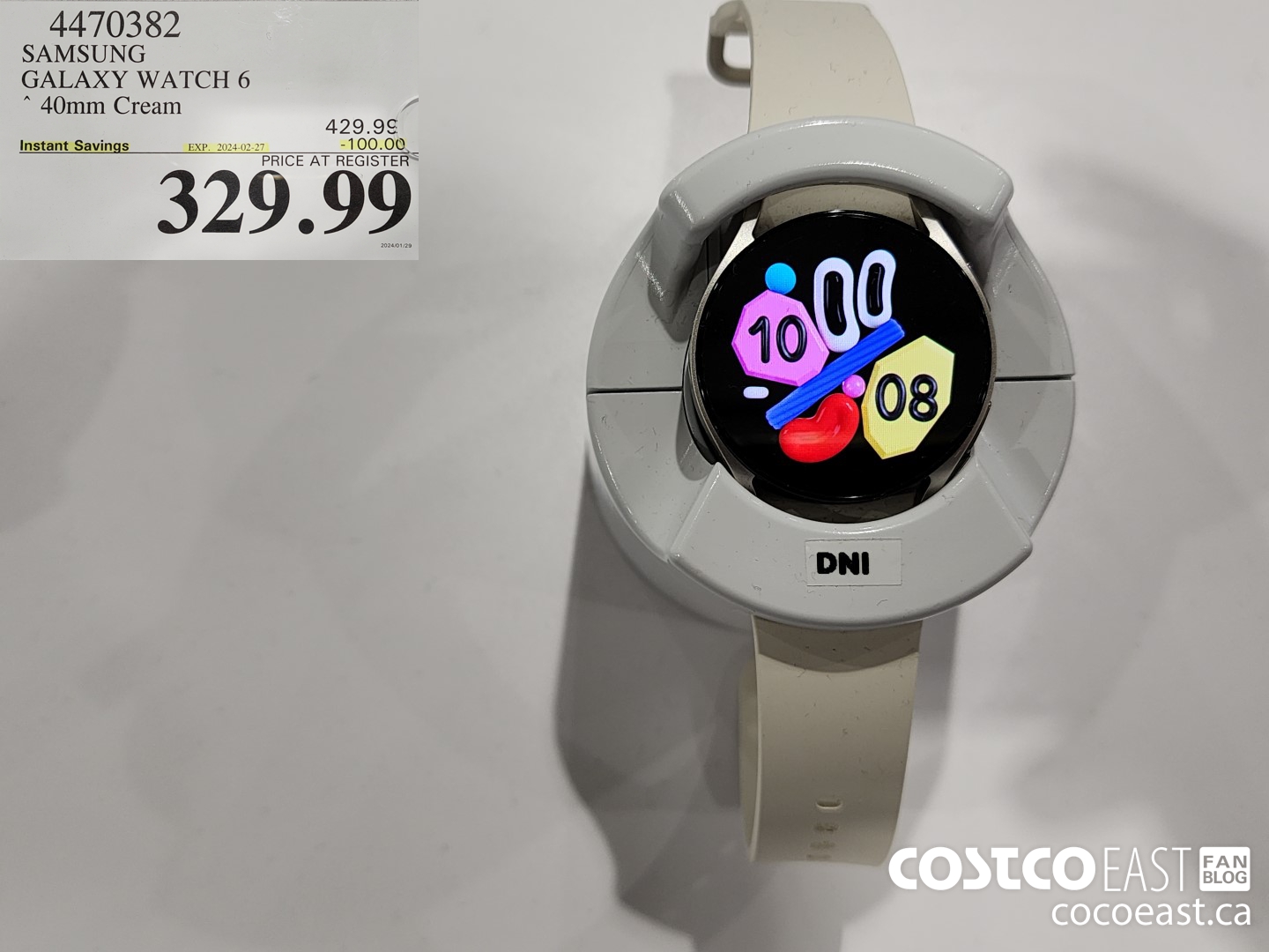 4470382 SAMSUNG GALAXY WATCH 6 40mm Cream ($100.00 INSTANT SAVINGS EXPIRES ON 2024-02-27) $329.99