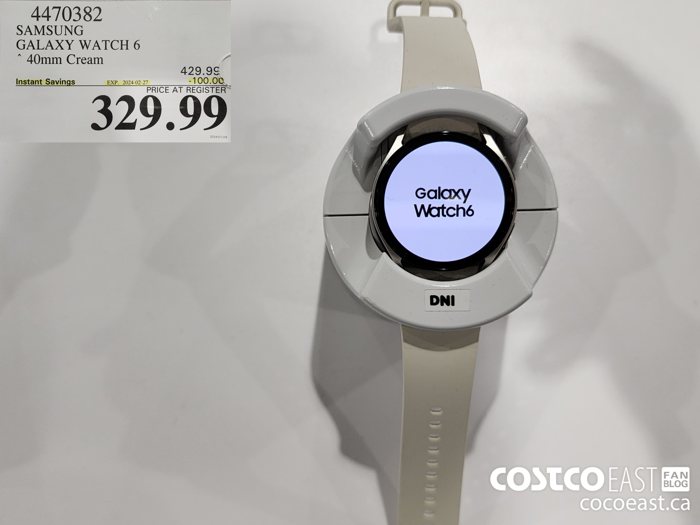 4470382 SAMSUNG GALAXY WATCH 6 40mm Cream ($100.00 INSTANT SAVINGS EXPIRES ON 2024-02-27) $329.99