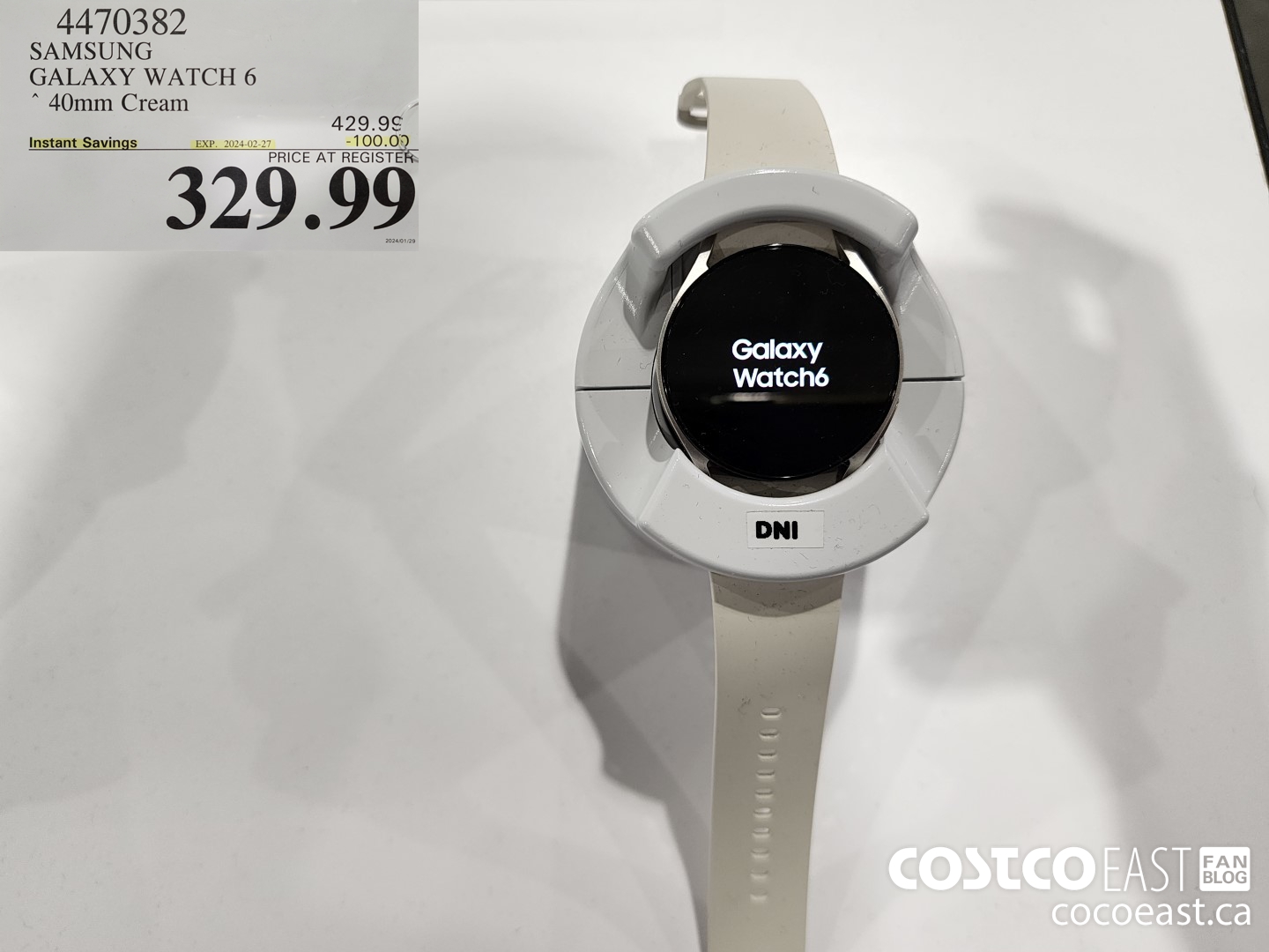 4470382 SAMSUNG GALAXY WATCH 6 40mm Cream ($100.00 INSTANT SAVINGS EXPIRES ON 2024-02-27) $329.99