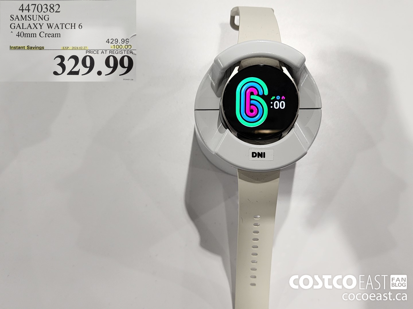 4470382 SAMSUNG GALAXY WATCH 6 40mm Cream ($100.00 INSTANT SAVINGS EXPIRES ON 2024-02-27) $329.99