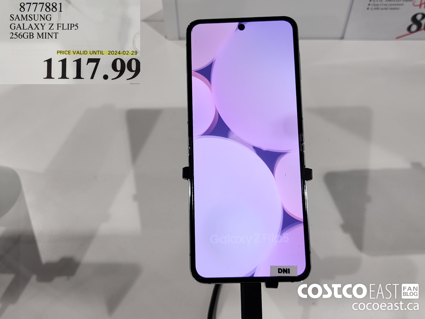8777881 SAMSUNG GALAXY Z FLIP5 256GB MINT $1117.99