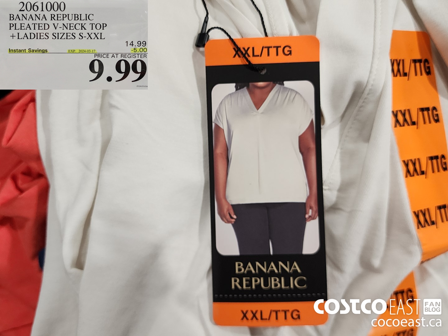 2061000 BANANA REPUBLIC V-NECK TOP + LADIES SIZES S-XXL ($5.00 INSTANT SAVINGS EXPIRES ON 2024-03-17) $9.99