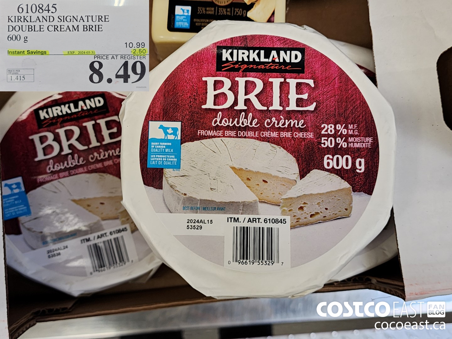 610845 KIRKLAND SIGNATURE DOUBLE CREAM BRIE 600 g ($2.50 INSTANT SAVINGS EXPIRES ON 2024-03-31) $8.49