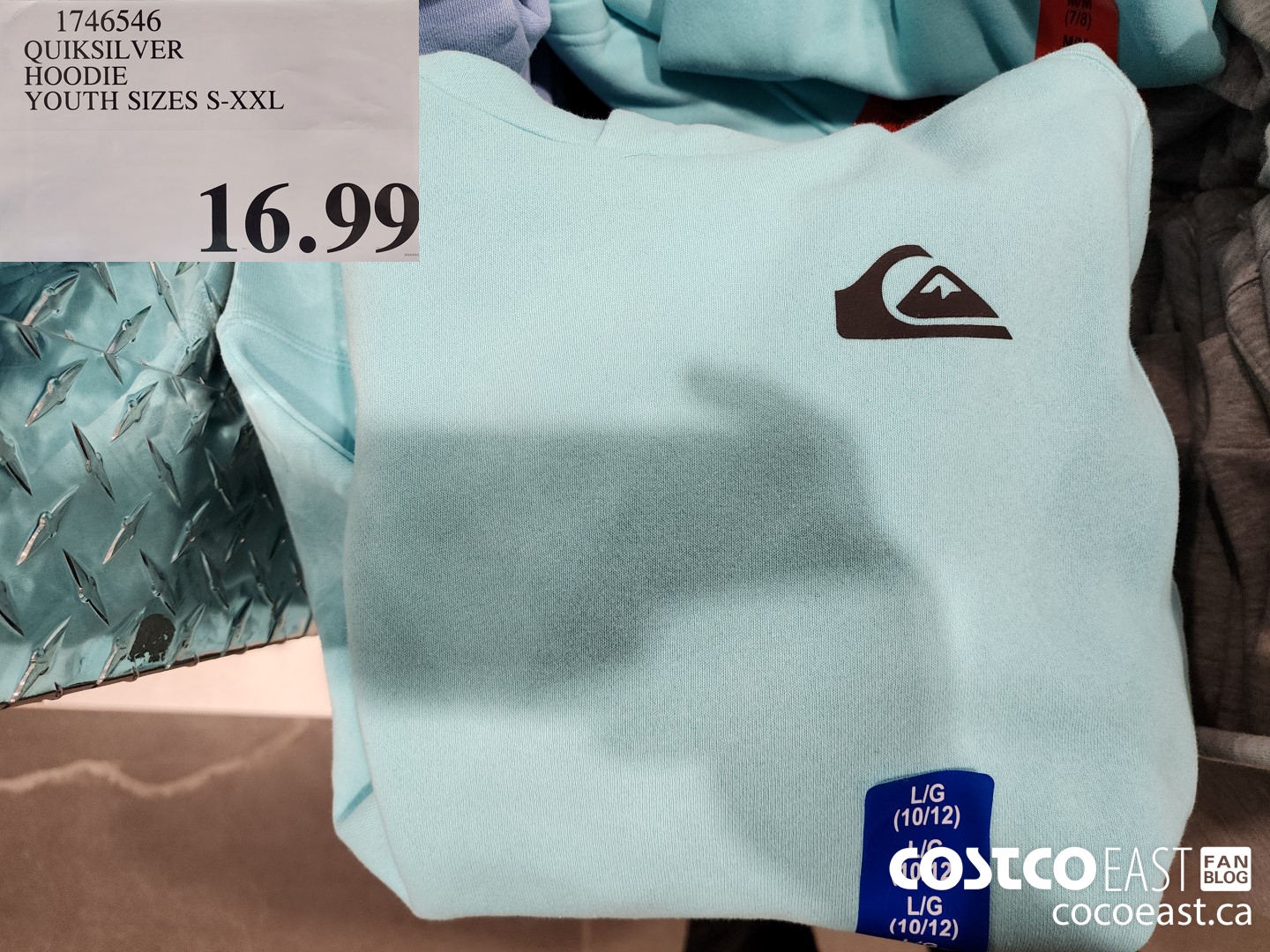 1746546 QUIKSILVER HOODIE YOUTH SIZES S-XXL $16.99