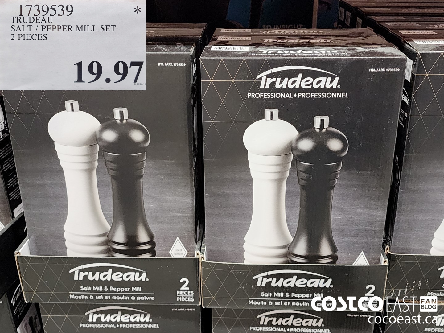 1739539 TRUDEAU SALT / PEPPER MILL SET 2 PIECES $19.97