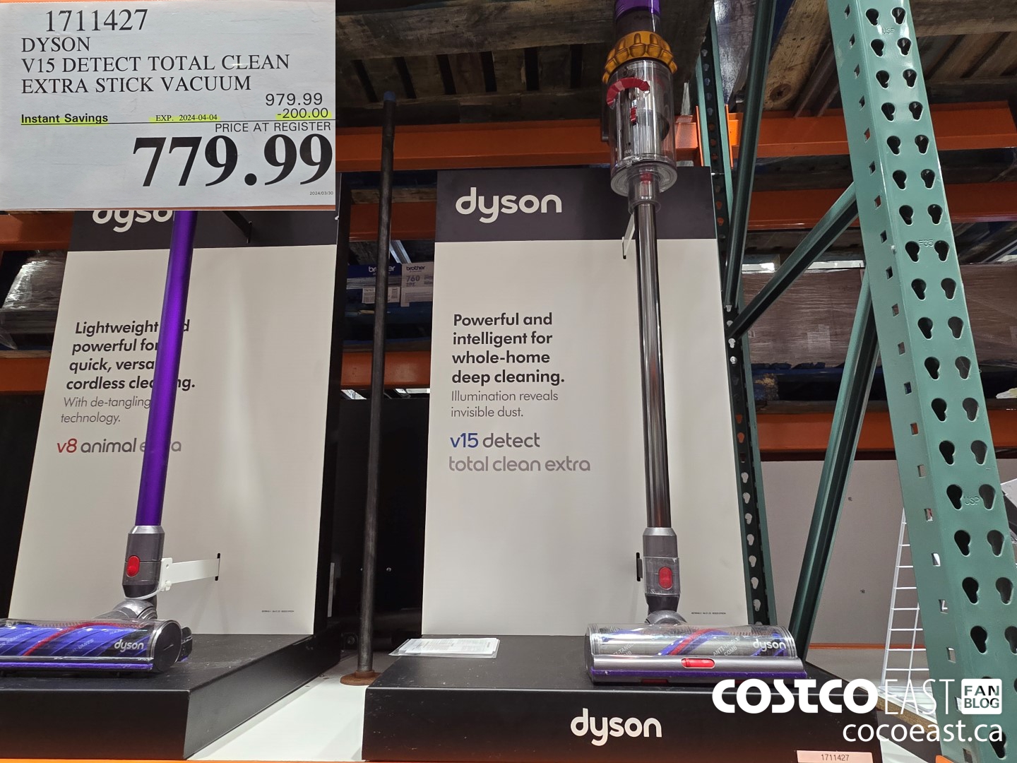 1711427 DYSON V15 DETECT TOTAL CLEAN EXTRA STICK VACUUM ($200.00 INSTANT SAVINGS EXPIRES ON 2024-04-04) $779.99
