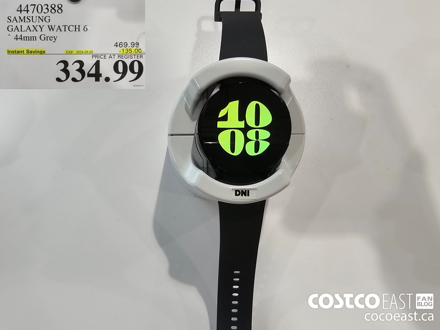 4470388 SAMSUNG GALAXY WATCH 6 44mm Grey ($135.00 INSTANT SAVINGS EXPIRES ON 2024-05-05) $334.99