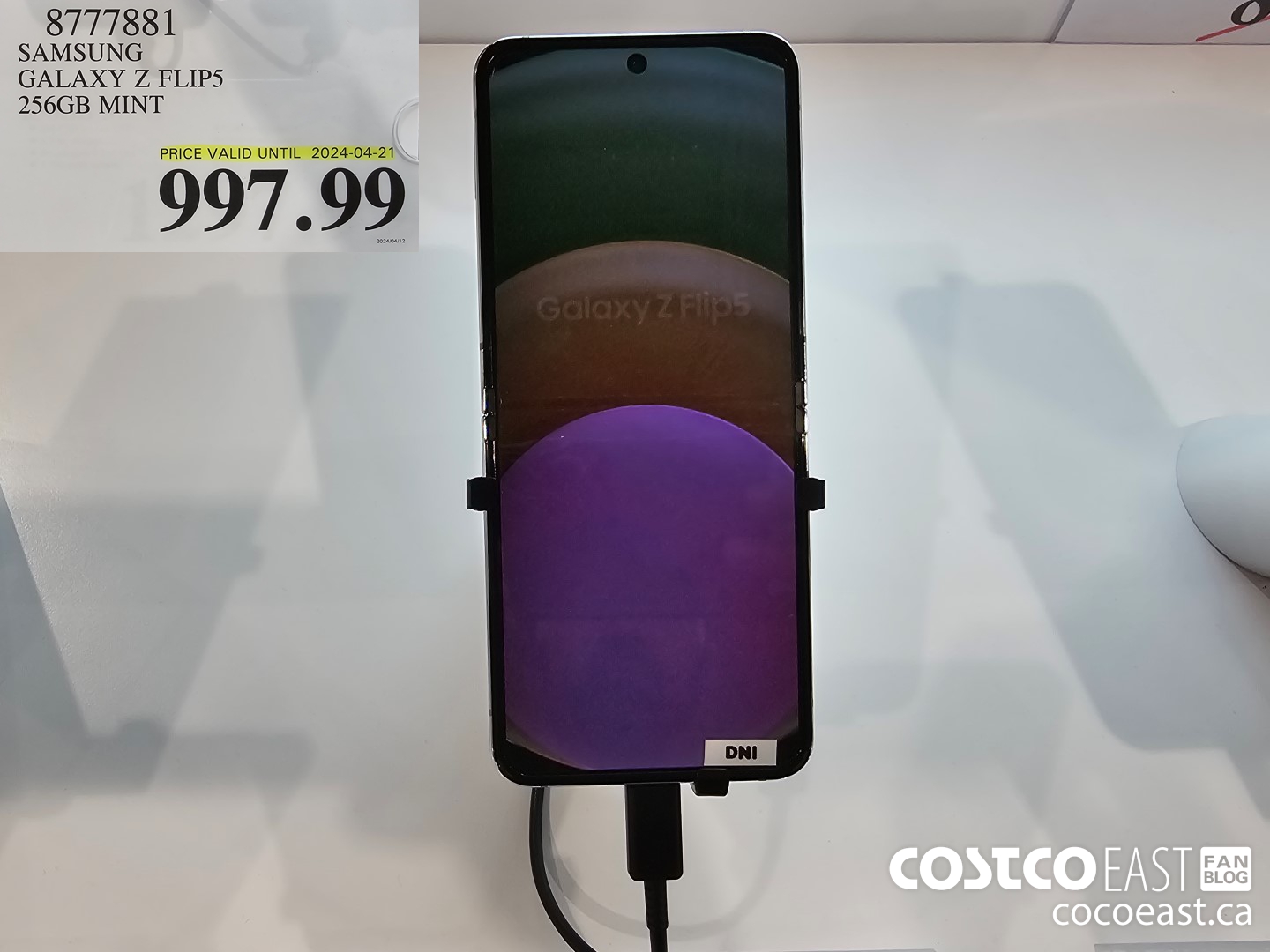 8777881 SAMSUNG GALAXY Z FLIP5 256GB MINT $997.99