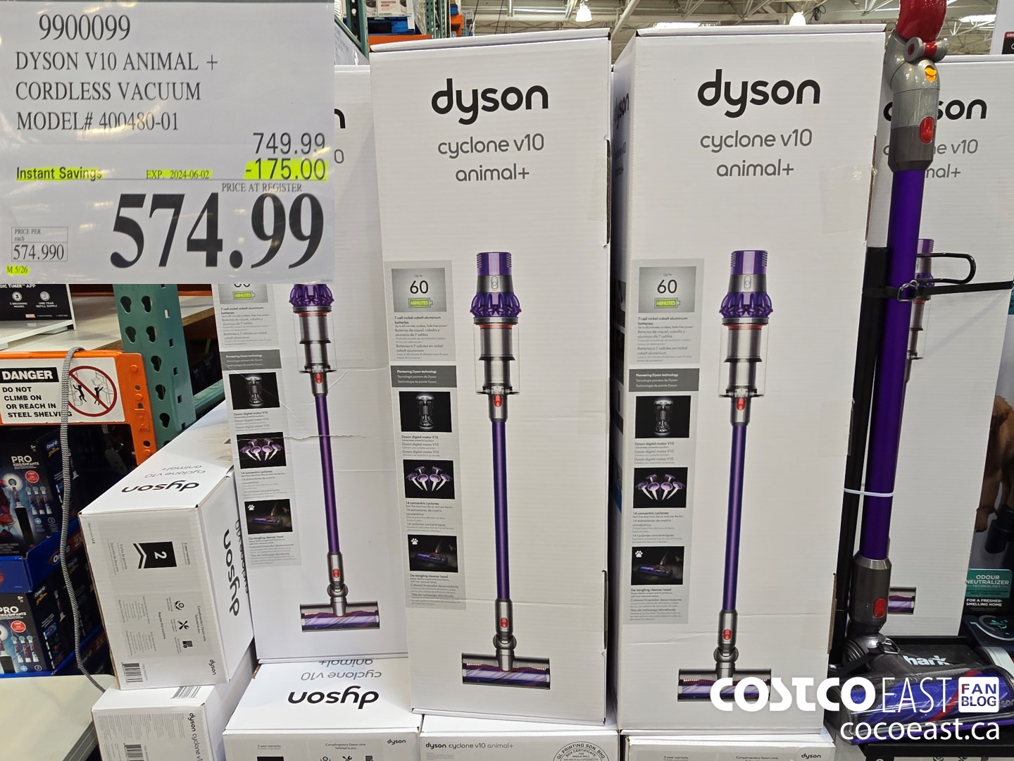 9900099 DYSON VI0 ANIMAL + CORDLESS VACUUM MODEL# 400480-01 ($175.00 INSTANT SAVINGS EXPIRES ON 2024-06-02) $574.99