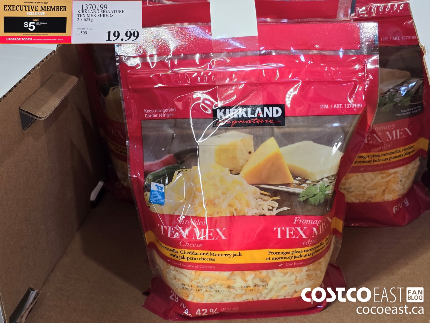 1370199 KIRKLAND SIGNATURE TEX MEX SHREDS 2 X 625G ($5.00 INSTANT SAVINGS EXPIRES ON 2024-05-19) $14.99
