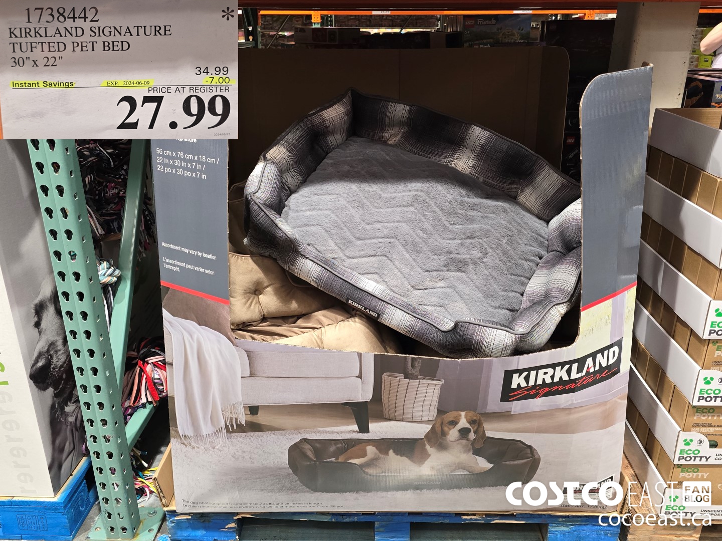 1738442 KIRKLAND SIGNATURE TUFTED PET BED 30