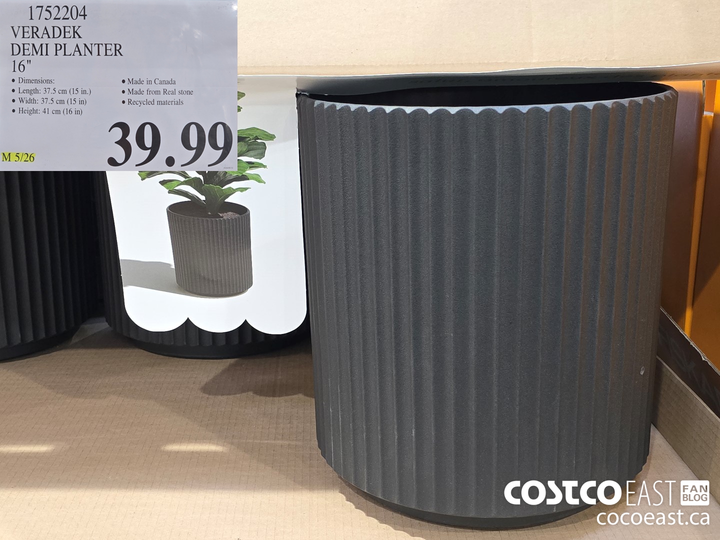 1752204 VERADEK DEMI PLANTER 16